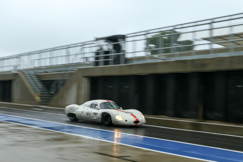 Illustration for article titled Ogle At The Best Cars Racing At The Silverstone Classic